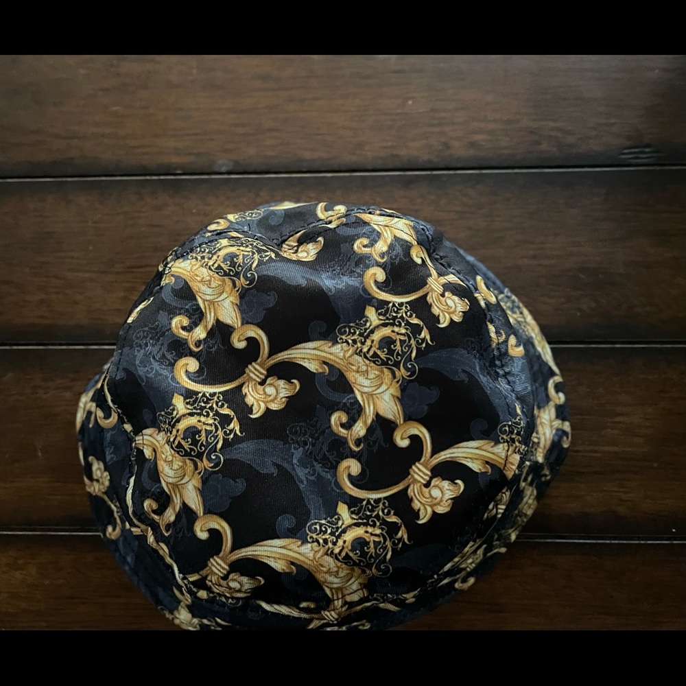 Bucket hat - Picture 2 of 4